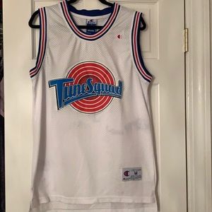 Lola Tune Squad Champion Jersey